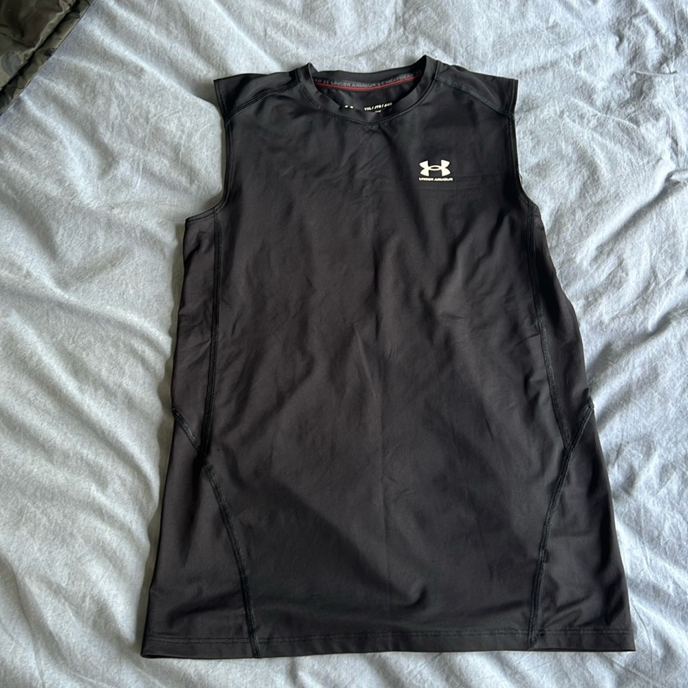 Under Armour sleeveless heat gear